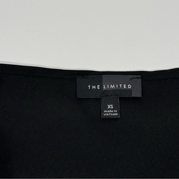 The Limited Women's Black Gold Size XS Tank Top Camisole Polka Dot Under Shirt - Picture 3 of 4